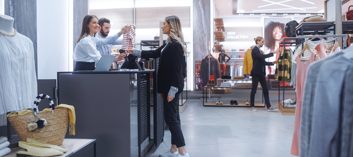 Smart Retail for a Frictionless Experience Smart Retail for a Frictionless Experience
