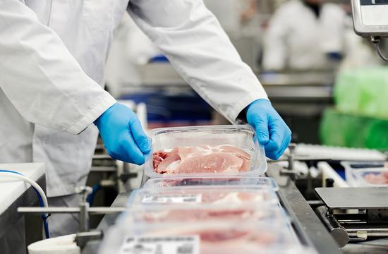 A Forward-Thinking Meat Processor Optimizes Production, Traceability, and Retail Labeling with Robust TSC Printers and Integrated Software A Forward-Thinking Meat Processor Optimizes Production, Traceability, and Retail Labeling with Robust TSC Printers and Integrated Software